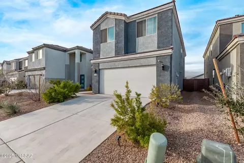 Exterior - 12767 E Joffroy Dr, Vail, AZ 85641 photo 4 of 10