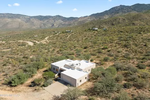 18055 E Mountain Canyon Rd, Vail, AZ 85641