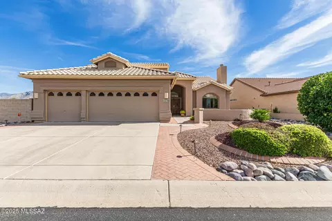 37765 S Boulder Wind Dr, Saddlebrooke, AZ 85739