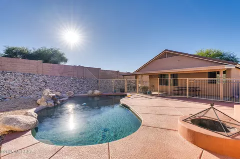 Exterior - 641 E Blue Rock Way, Vail, AZ 85641 photo 3 of 7