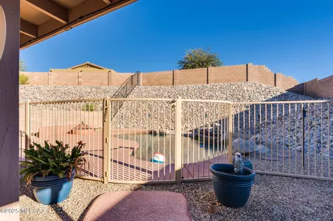 Exterior - 641 E Blue Rock Way, Vail, AZ 85641 photo 4 of 7