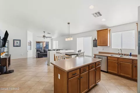 Kitchen - 641 E Blue Rock Way, Vail, AZ 85641 photo 1 of 3