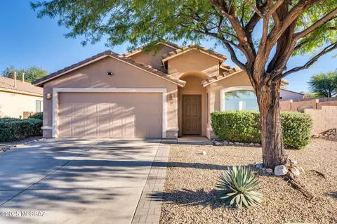Exterior - 641 E Blue Rock Way, Vail, AZ 85641 photo 2 of 7