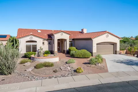 1191 E Versailles Dr, Oro Valley, AZ 85755
