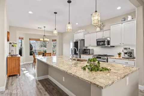 Kitchen - 7439 E Maritime Dr, Tucson, AZ 85756 photo 1 of 6