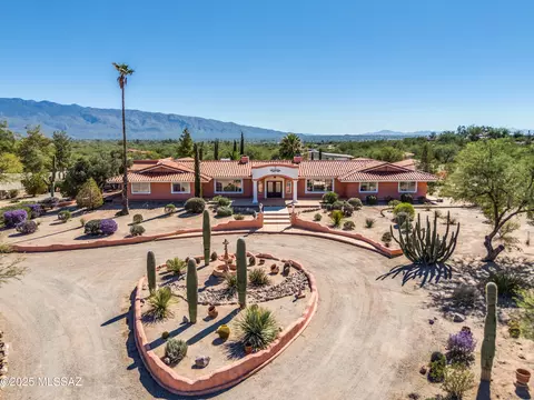 10700 E Prince Rd, Tucson, AZ 85749