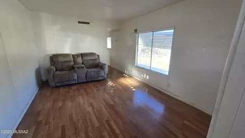 Living - 240 S Lawson Ln, Willcox, AZ 85643 photo 1 of 2