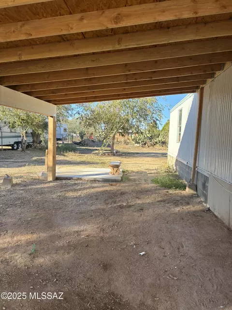 3227 E Pinal St, Tucson, AZ 85739 photo 5