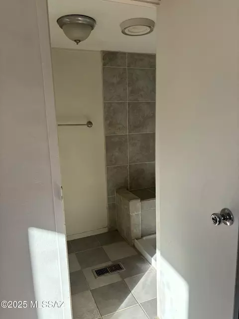3227 E Pinal St, Tucson, AZ 85739 photo 11