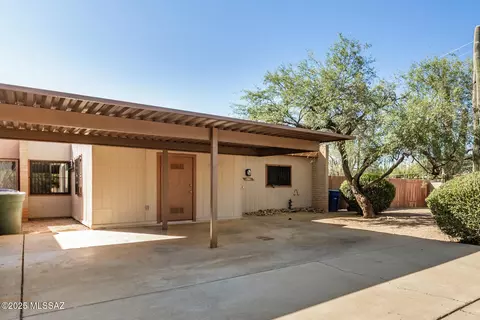 1741 W Calle Del Rey, Tucson, AZ 85713
