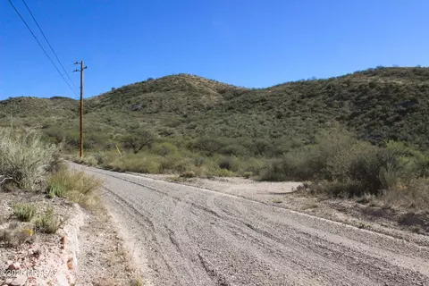 21175 S Red Cloud Mine Rd, Vail, AZ 85641 photo 2