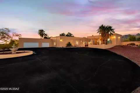 10155 E Prince Rd, Tucson, AZ 85749