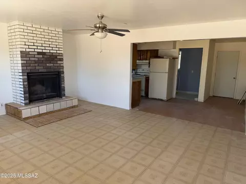 Living - 2817 E Frontage Rd, Amado, AZ 85645 photo 2 of 4