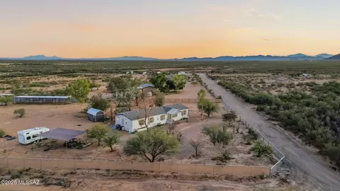 9740 N Running Back Way, Marana, AZ 85653
