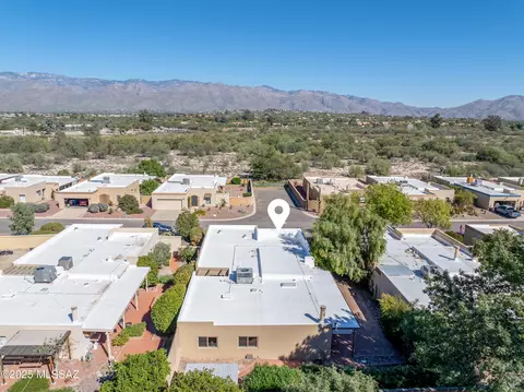 View/Area - 9022 E Seneca St, Tucson, AZ 85715 photo 1 of 7