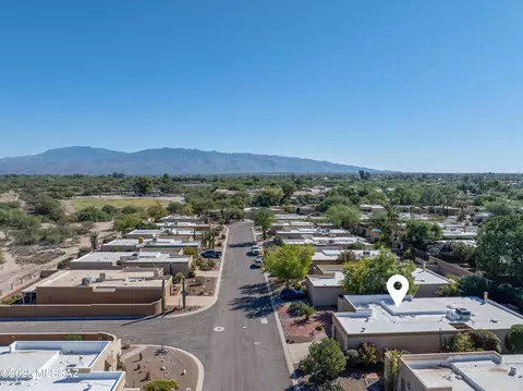 View/Area - 9022 E Seneca St, Tucson, AZ 85715 photo 2 of 7