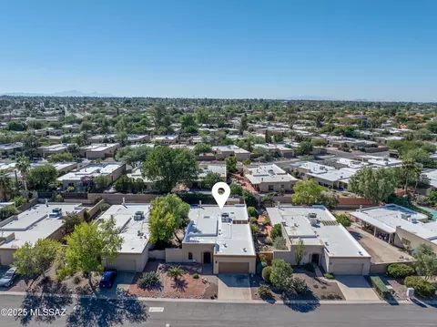 View/Area - 9022 E Seneca St, Tucson, AZ 85715 photo 7 of 7