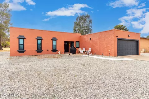 Exterior - 1018 E Geneva St, Pearce, AZ 85625 photo 1 of 5