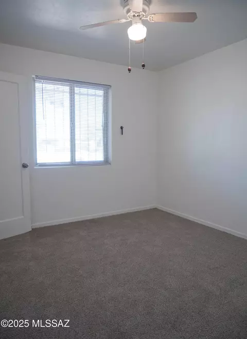 Bedroom - 5356 E 20th St, Tucson, AZ 85711 photo 1 of 8