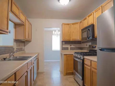 Kitchen - 5356 E 20th St, Tucson, AZ 85711 photo 1 of 4