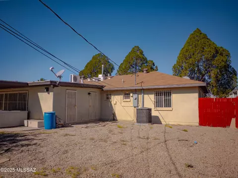 Exterior - 5356 E 20th St, Tucson, AZ 85711 photo 3 of 6