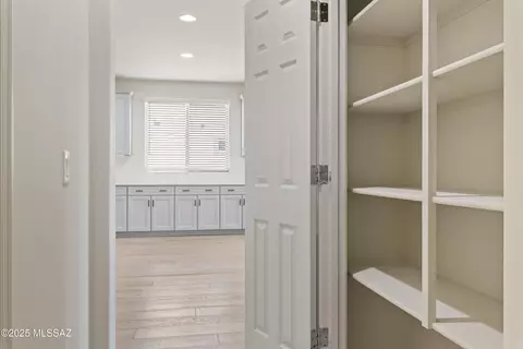 Entry Way - 13384 E Knipe Pl, Tucson, AZ 85747 photo 3 of 5