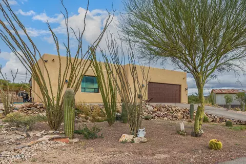 Exterior - 15672 E Colossal Cave Rd, Vail, AZ 85641 photo 3 of 7
