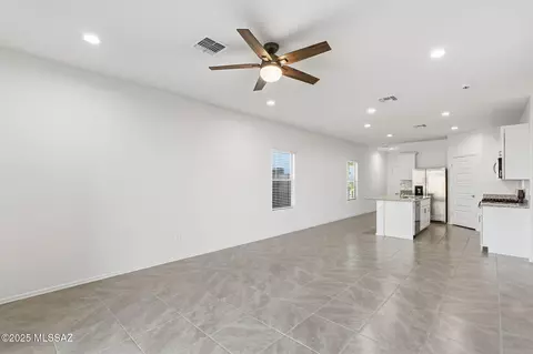 Entry Way - 12129 E Ava Lynne Dr, Vail, AZ 85641 photo 3 of 5