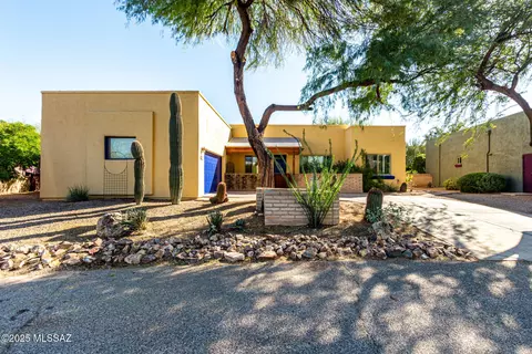 5331 S Rust Ln, Tucson, AZ 85747