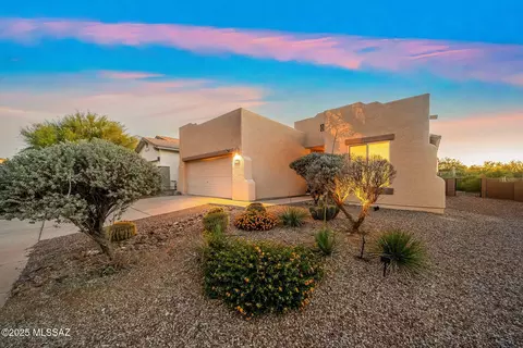 9842 E Wind Dancer Dr, Tucson, AZ 85748