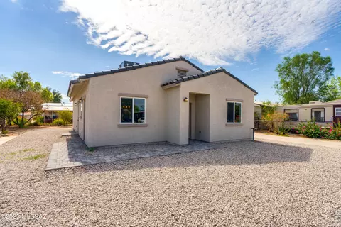 408 W President St, Tucson, AZ 85714
