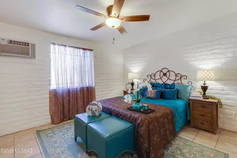 Bedroom - 7602 E Stella Rd, Tucson, AZ 85730 photo 1 of 6