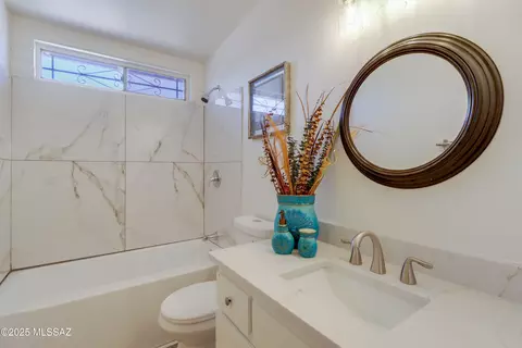Bath - 7602 E Stella Rd, Tucson, AZ 85730 photo 3 of 3