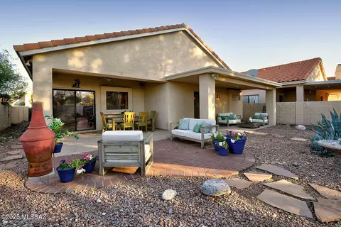 Exterior - 2875 N Hartwick Ave, Tucson, AZ 85715 photo 1 of 2