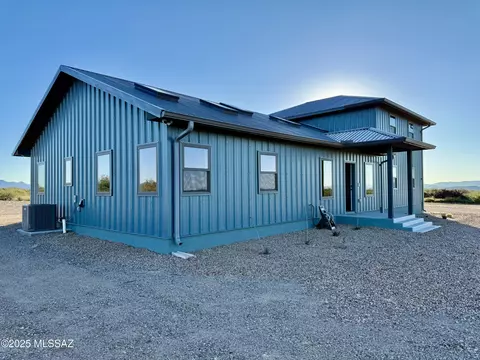 9373 E Perseus Way, Pearce, AZ 85625
