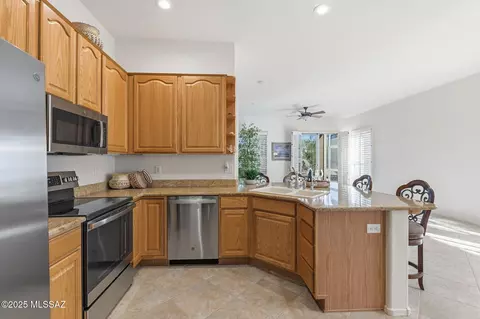 Kitchen - 63594 E Harmony Dr, Tucson, AZ 85739 photo 5 of 7
