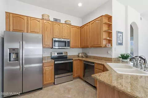 Kitchen - 63594 E Harmony Dr, Tucson, AZ 85739 photo 3 of 7