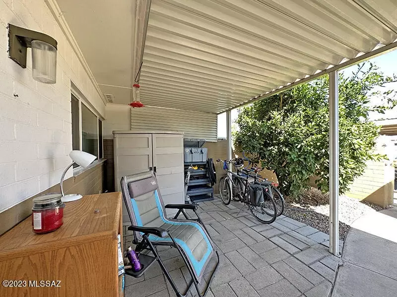 Exterior - 1705 S Jones Blvd #F2, Tucson, AZ 85713 photo 1 of 9