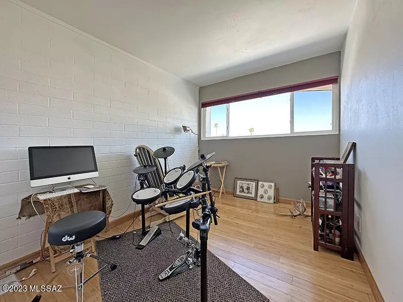 Other - 1705 S Jones Blvd #F2, Tucson, AZ 85713 photo 2 of 6