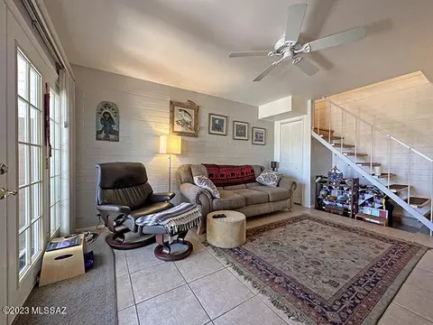 Living - 1705 S Jones Blvd #F2, Tucson, AZ 85713 photo 1 of 4