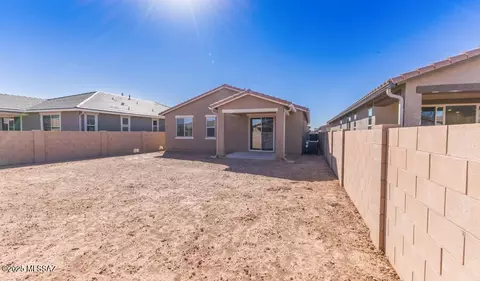 21740 E Crest Ave, Red Rock, AZ 85145 photo 4