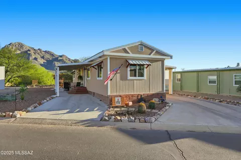 41 W Matterhorn St, Oro Valley, AZ 85737