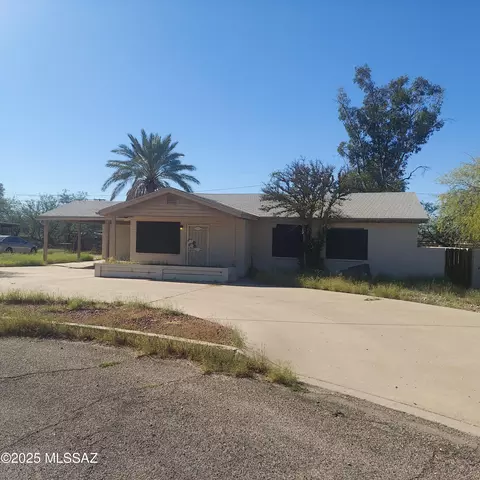 450 S Jerrie Ave, Tucson, AZ 85711
