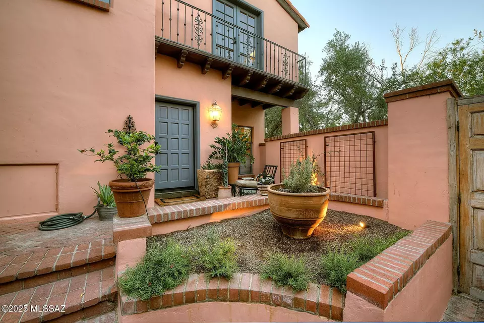 Exterior - 3110 E 4th St, Tucson, AZ 85716 photo 2 of 7