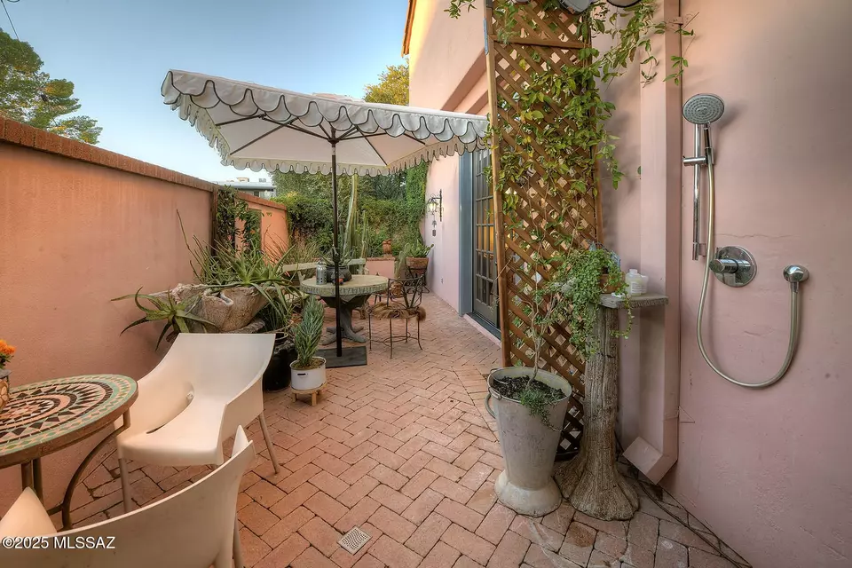 Exterior - 3110 E 4th St, Tucson, AZ 85716 photo 5 of 7