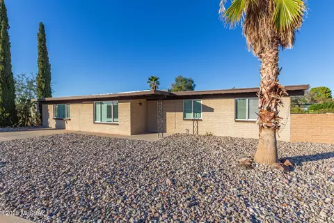 9419 E 26th St, Tucson, AZ 85710
