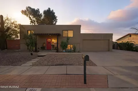 3841 W Red Wing St, Tucson, AZ 85741