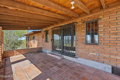 Exterior - 209 E River Rd, Tucson, AZ 85704 photo 2 of 11