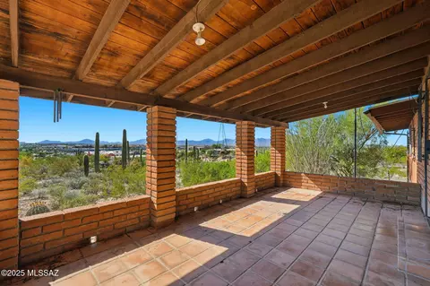 Exterior - 209 E River Rd, Tucson, AZ 85704 photo 4 of 11