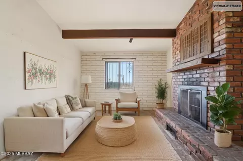 Living - 209 E River Rd, Tucson, AZ 85704 photo 7 of 8